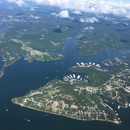 Lakefront And Lake View Indian Point Condo With Boat Slip Брэнсон Экстерьер фото